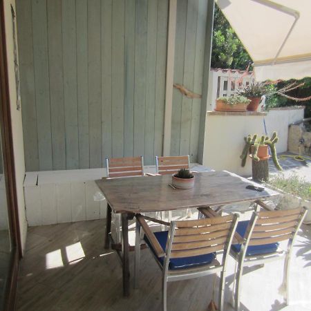 Appartement Monolocale San Pantaleo Extérieur photo