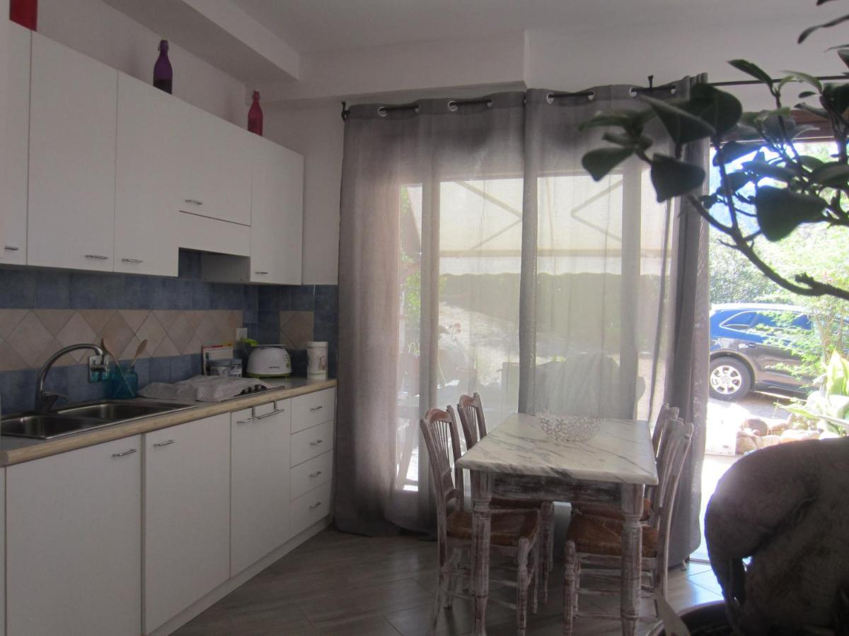 Appartement Monolocale San Pantaleo Extérieur photo