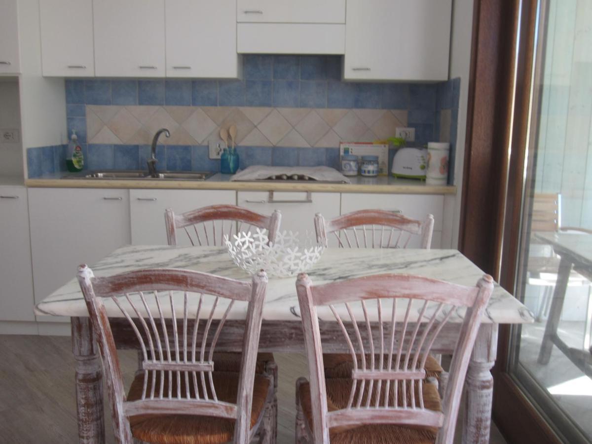 Appartement Monolocale San Pantaleo Extérieur photo
