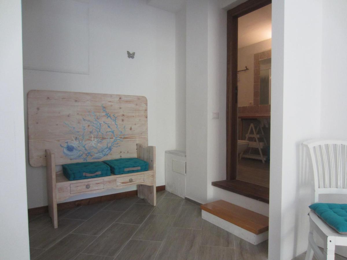 Appartement Monolocale San Pantaleo Extérieur photo